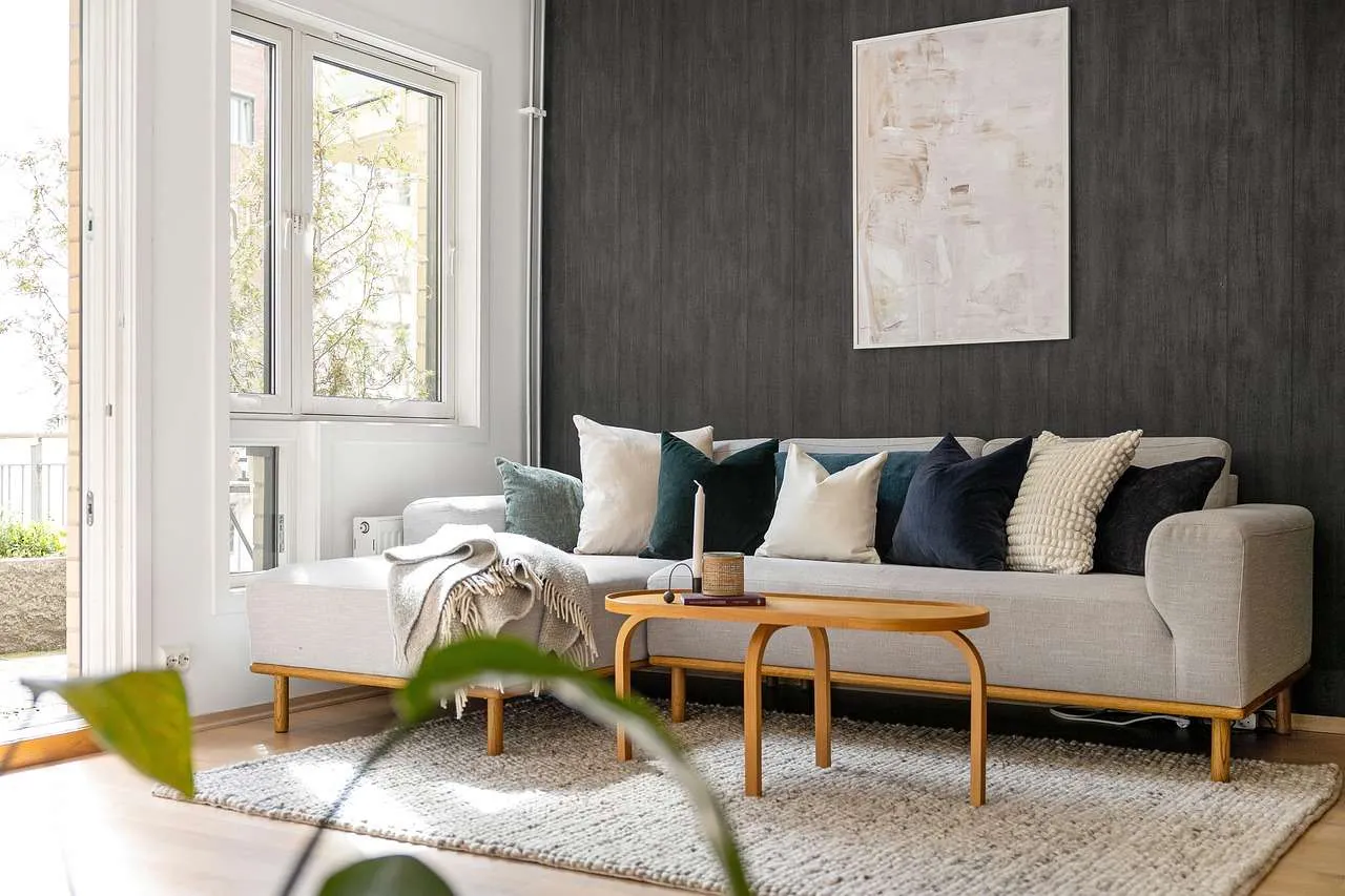 Home Window Repair: Fix It Right